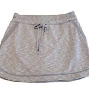 Athleta Techie Gray Skirt with Drawstring & Pockets Athleisure Wear Yoga Size XL